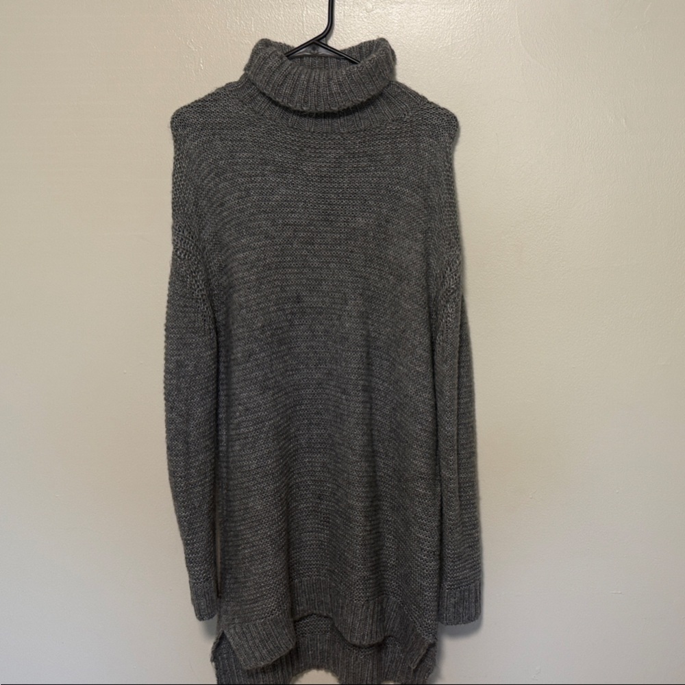 Zara Gray Turtleneck Sweater